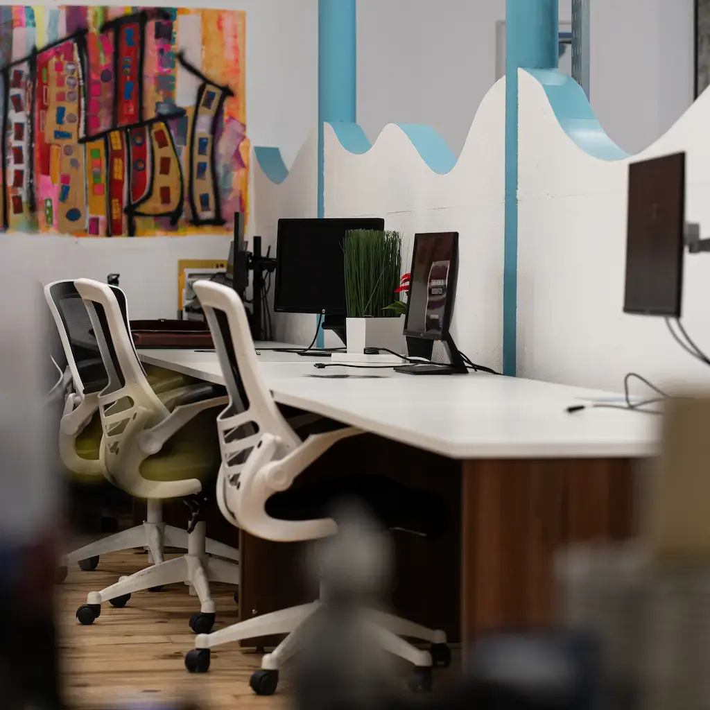 Culture-Co-Working-City-Desk